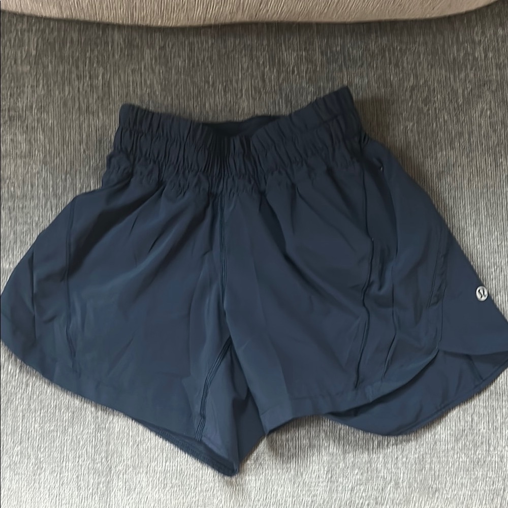 Women's Navy Blue 6inch lululemon  Shorts size 0